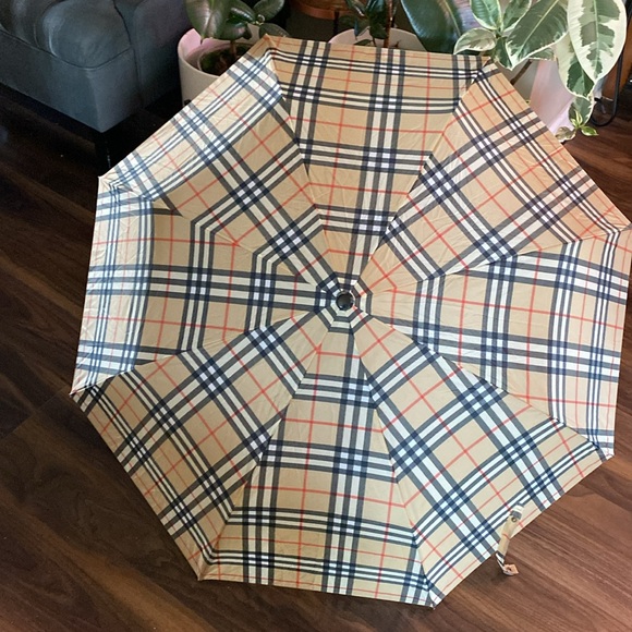 Vintage Burberrys umbrella and scarf bundle - Picture 5 of 14